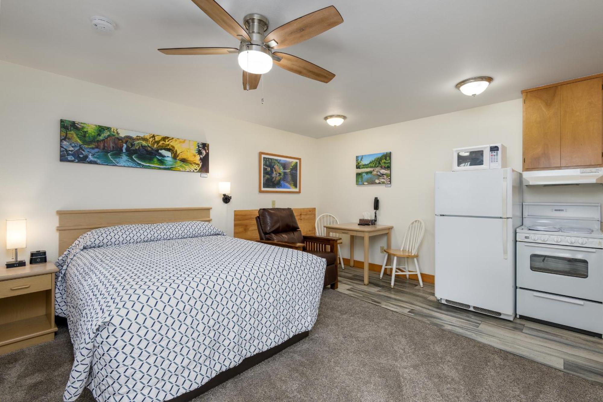 Ocean Suites Motel Brookings Exteriér fotografie